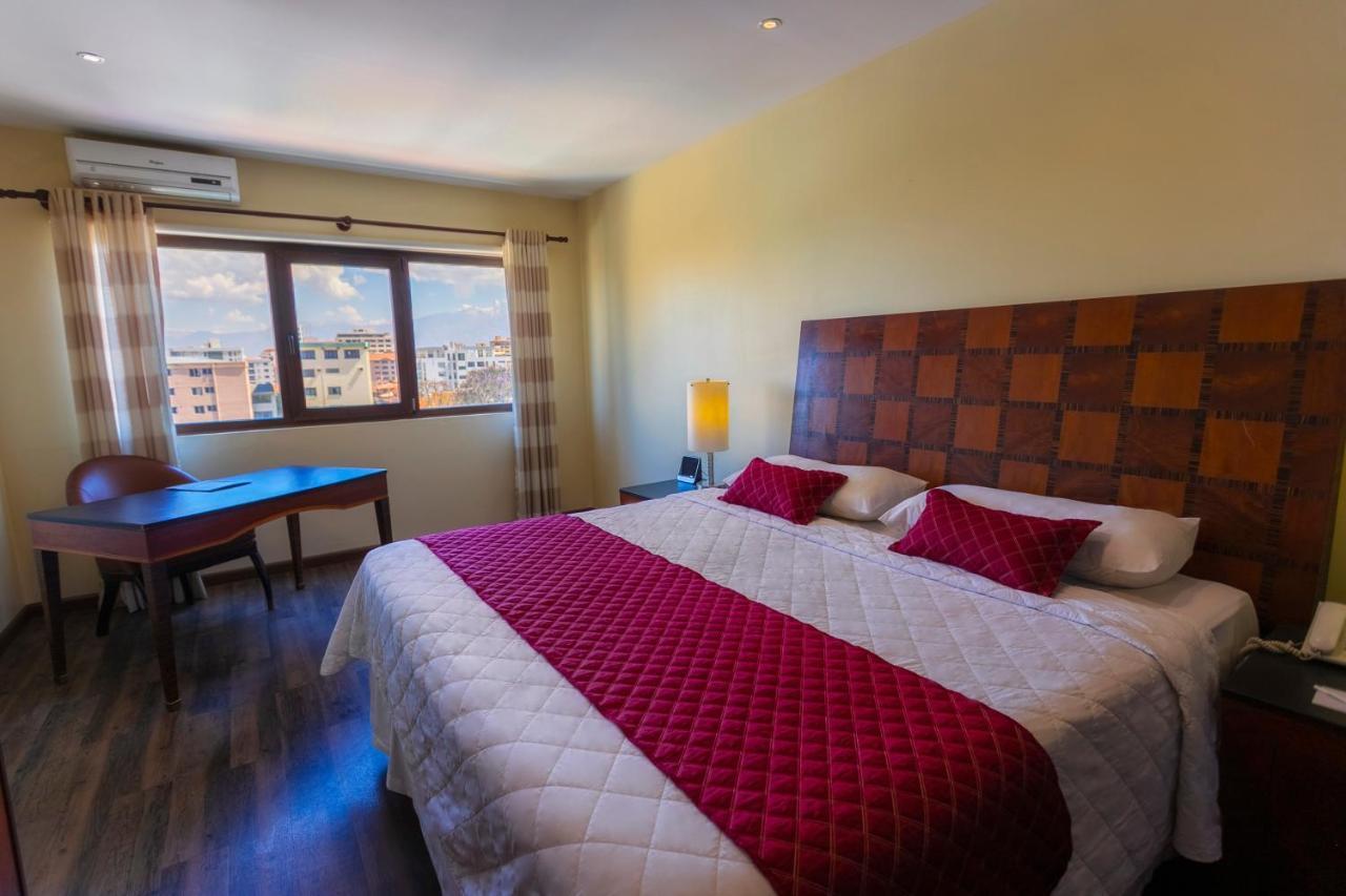 Apartasuites By Gran Hotel Cochabamba Zewnętrze zdjęcie